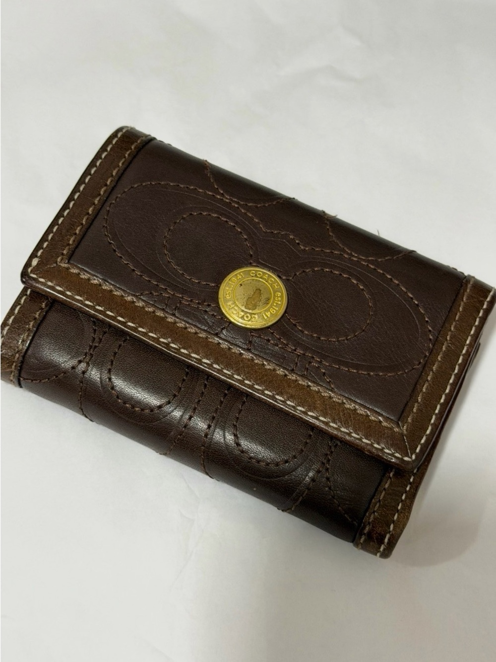 Vintage Y2K Brown Leather Coach Trifold wallet